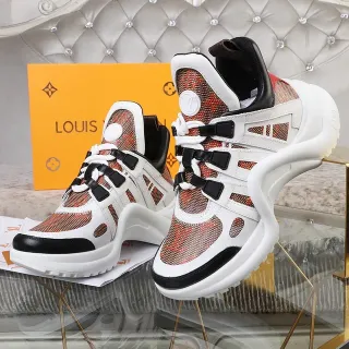 Louis Vuitton LV Trainer branco preto sola esculpida parte superior malha monograma tênis chunky