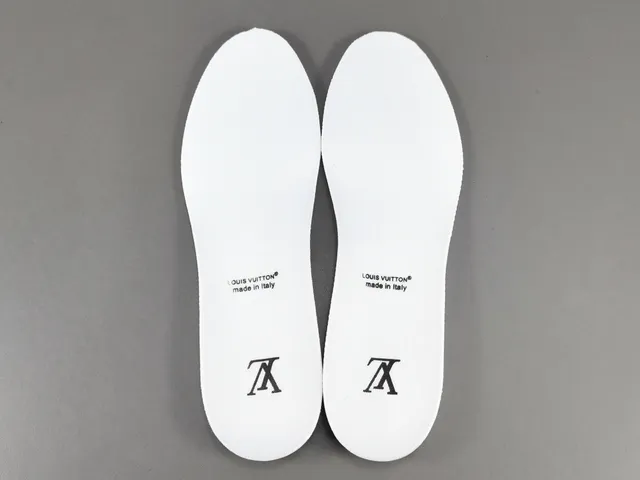 Louis Vuitton LV Trainer White Black Structured Layered Midsole Brick-Pattern Mesh Overlay Lifestyle Sneakers 3