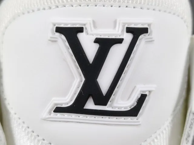 Louis Vuitton LV Trainer White Black Structured Layered Midsole Brick-Pattern Mesh Overlay Lifestyle Sneakers 4