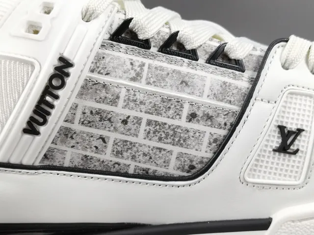 Louis Vuitton LV Trainer White Black Structured Layered Midsole Brick-Pattern Mesh Overlay Lifestyle Sneakers 5