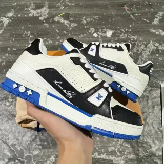 Louis Vuitton LV Trainer blanco azul capas texturizado cuero esculturado midsole lifestyle sneakers