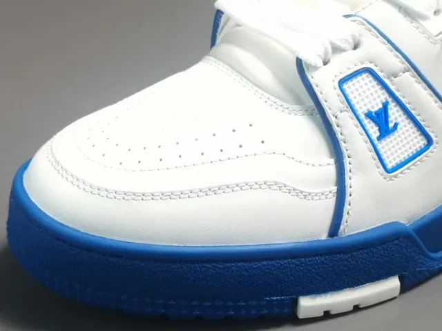 Louis Vuitton LV Trainer Sneakers Lifestyle Blanc et Bleu Low-Top Cuir 9
