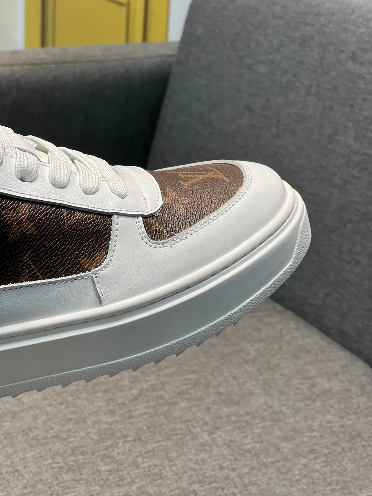 Louis Vuitton LV Trainer White Brown Monogram Canvas Leather Overlay Lifestyle Sneakers 3