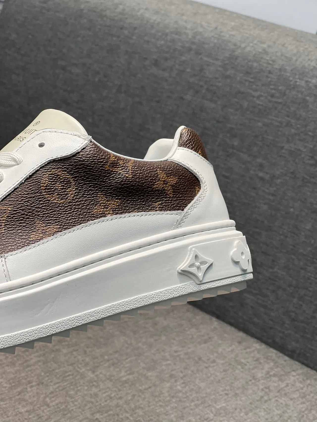 Louis Vuitton LV Trainer White Brown Monogram Canvas Leather Overlay Lifestyle Sneakers 8