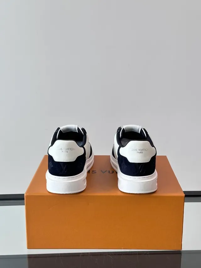 Louis Vuitton LV Trainer White Navy Perforated Mesh Suede Overlays Lifestyle Sneakers 4
