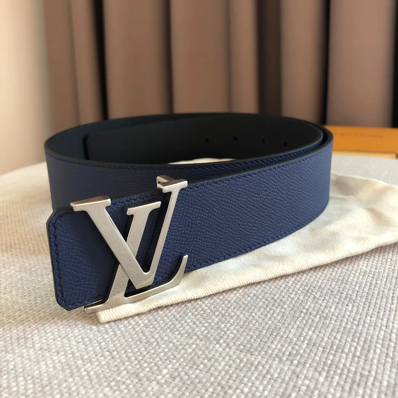 Louis Vuitton LV Twist Belt Black and Navy Epi Leather Belt 3