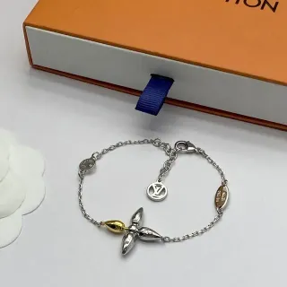 Louis Vuitton سوار قلادة زهرية من معدن مختلط