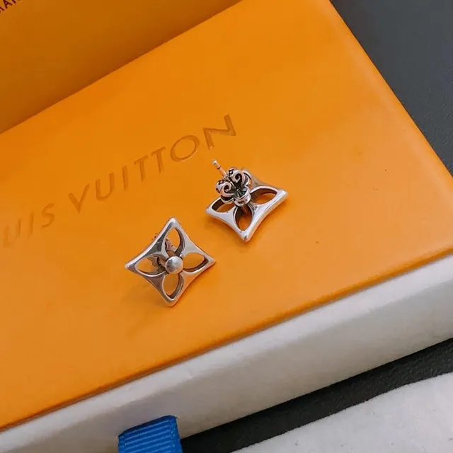 Louis Vuitton Monogram and Floral Motif Stud Earrings 3