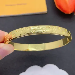 Louis Vuitton Monogram Bangle Pulsera Dorada Pulida Grabada