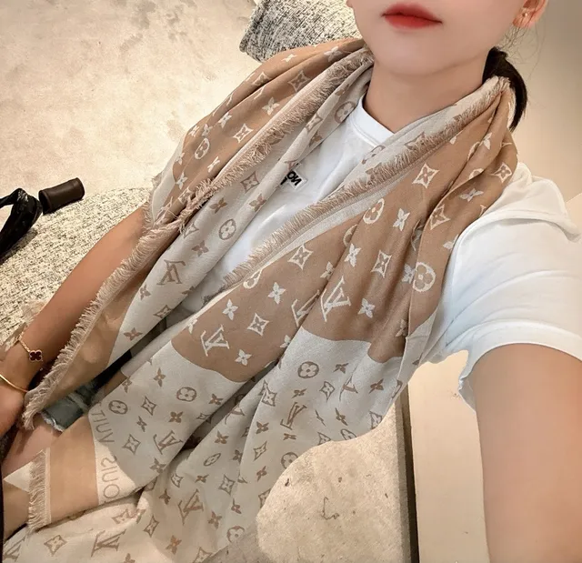Louis Vuitton Monogram Beige and White Silk Scarf 3