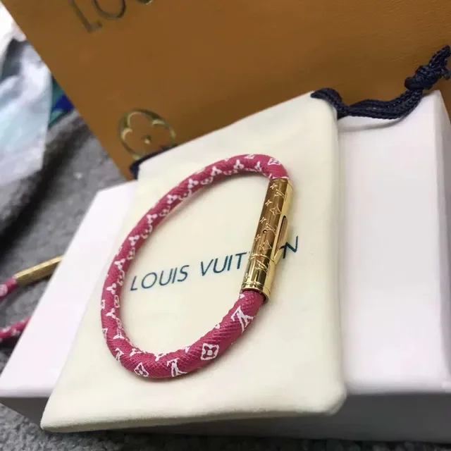 Louis Vuitton Bracelet Monogram Or Rose Cordon Tressé Monogram Fermoir Cylindrique 4
