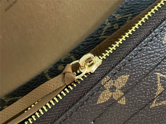 Louis Vuitton Monogram Canvas Envelope Flap Long Wallet 22