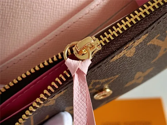 Louis Vuitton Monogram Canvas Flap Snap Short Wallet 7