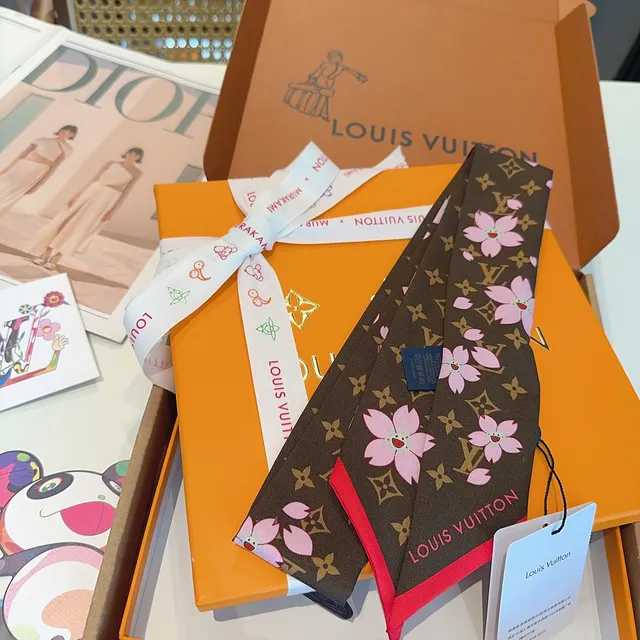 Louis Vuitton Monogram Cherry Blossom Silk Scarf 7