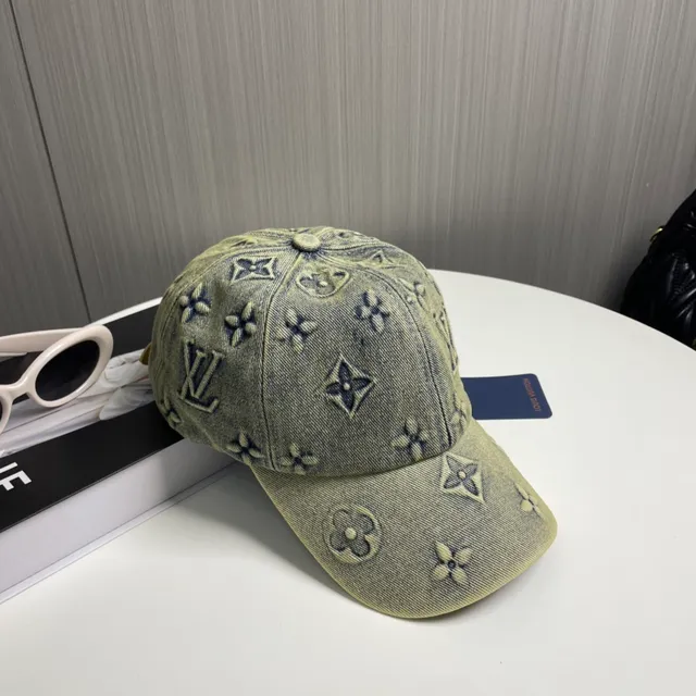 Louis Vuitton Casquette de béisbol en denim lavé olive brodée Monogram 9