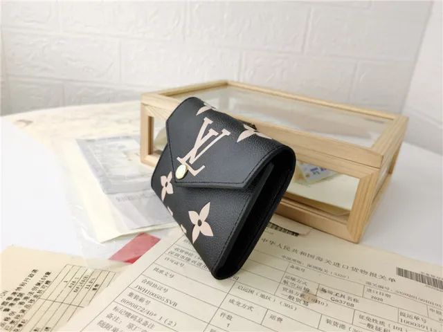 Louis Vuitton Monogram Empreinte Black Beige Textured Leather Short Wallet 7