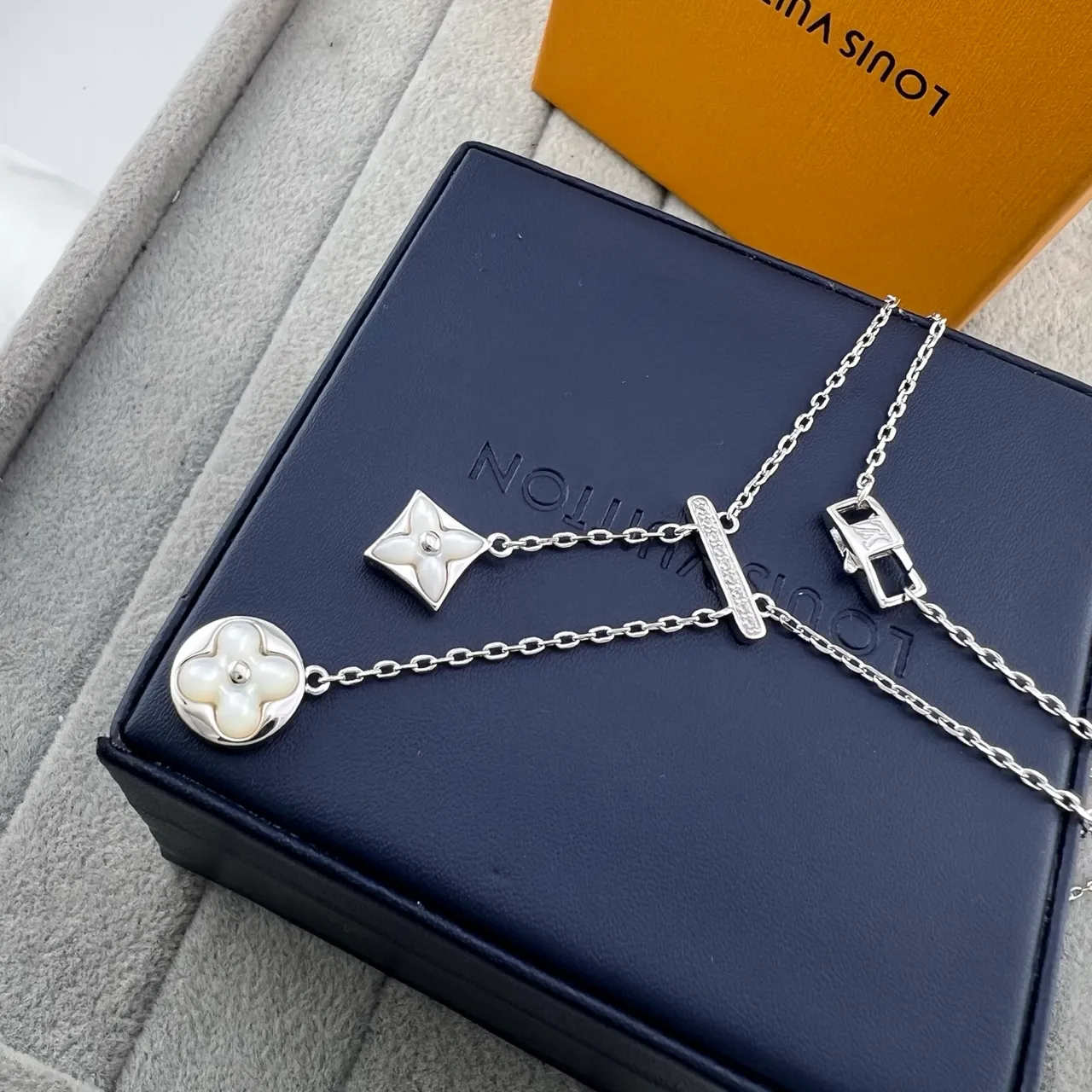 Louis Vuitton Monogram Flower and T-Bar Gold Silver Floral Quatrefoil Pendants Rectangular Pavé Necklace 4