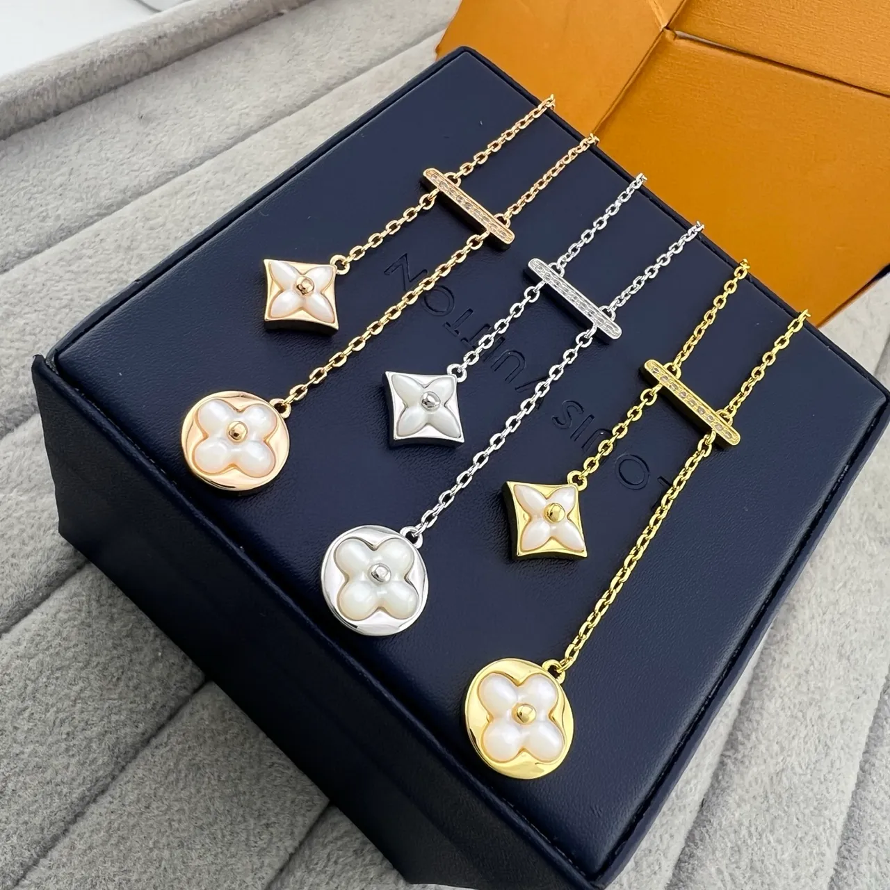 Louis Vuitton Monogram Flower and T-Bar Gold Silver Floral Quatrefoil Pendants Rectangular Pavé Necklace 7