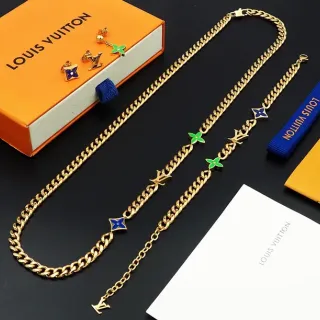 Louis Vuitton Monograma Flor Dorado Azul cadena de enlace curvo esmaltada LV encantos collar