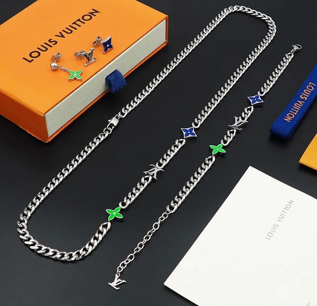 Louis Vuitton Monogram Flower Gold Blue Curb-Link Chain Enamel LV Charms Necklace 5