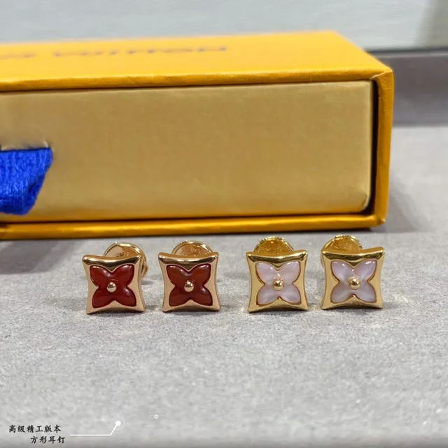 Louis Vuitton Monogram Flower Square Stud Earrings 2