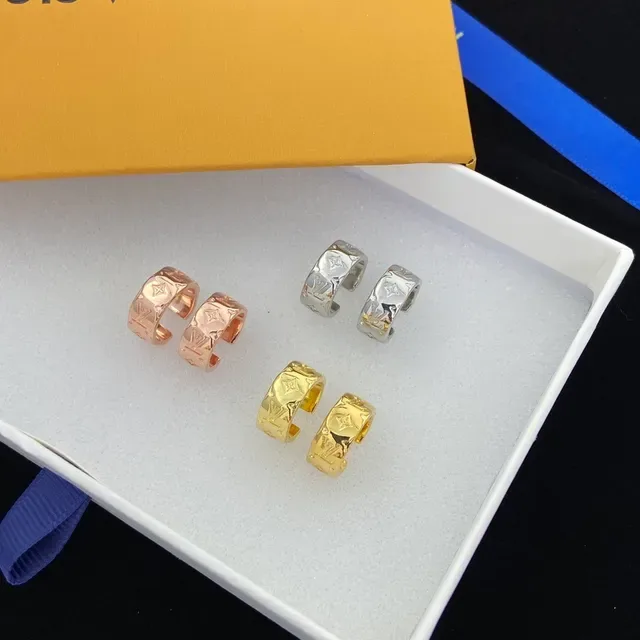 Louis Vuitton Anel Monograma Dourado Prateado Faixa Larga Embossada 2