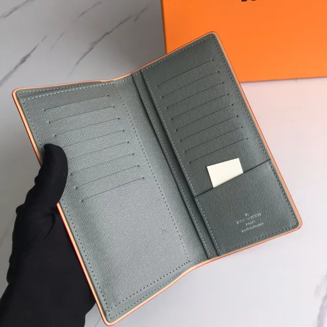 Louis Vuitton Monogram billetera larga gris y naranja 5