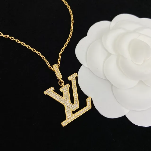 Louis Vuitton Monogram Pendant Multicolor Gold Pavé Crystal Necklace 8