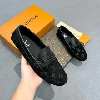 路易威登印花麂皮乐福鞋黑色乐福鞋