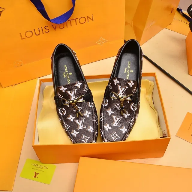Louis Vuitton Monogram Tassel Loafer Brown White Leather Loafers 9