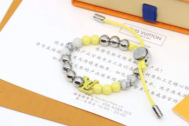 Louis Vuitton Monogram World Tour Beaded Bracelet 7