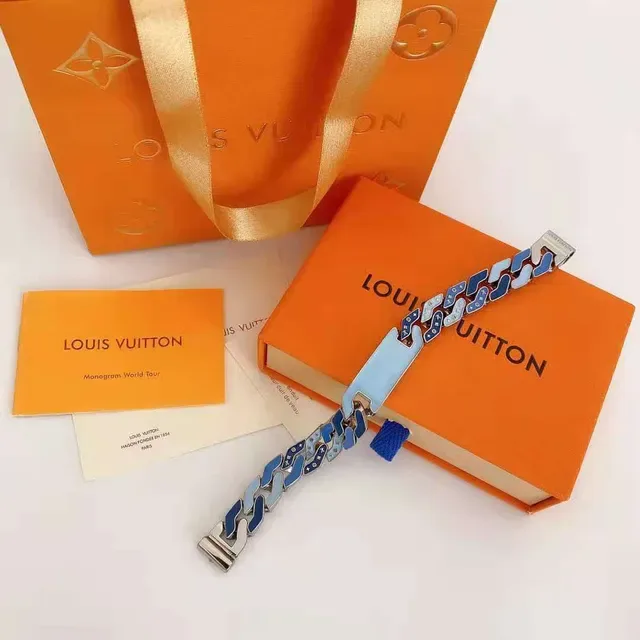 Louis Vuitton Monogram World Tour Multicolor Chunky Curb Chain Enamel Links Bracelet 4