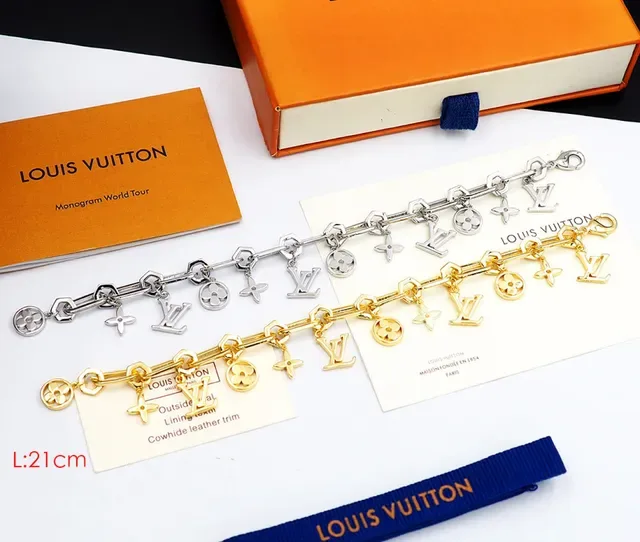 Louis Vuitton Monogram World Tour Silver Chunky Link Chain Dangling Charms Bracelet 3