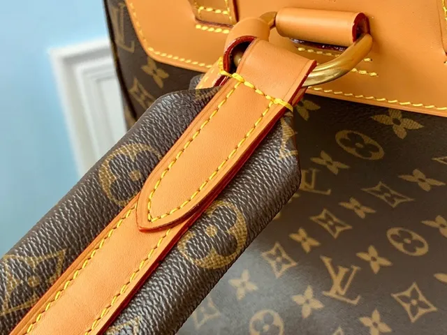 Louis Vuitton Montaigne Marron Beige Monogramme Toile Marron Bords de Cuero Sac à dos Casual 4