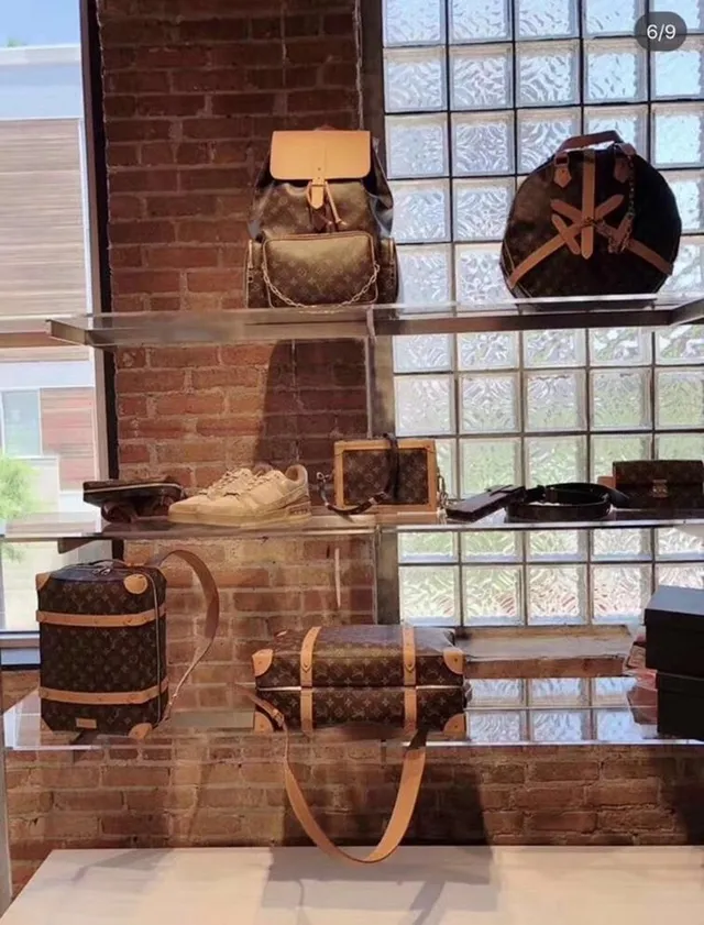 Louis Vuitton Montaigne Marron Beige Monogramme Toile Marron Bords de Cuero Sac à dos Casual 18