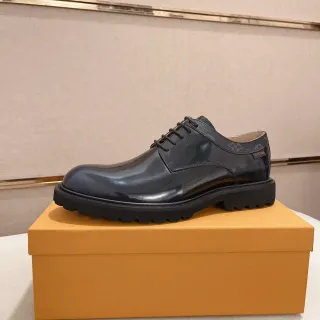 Louis Vuitton Navy Black Glossy Patent-Like Leather Cap-Toe Construction Oxford Shoes