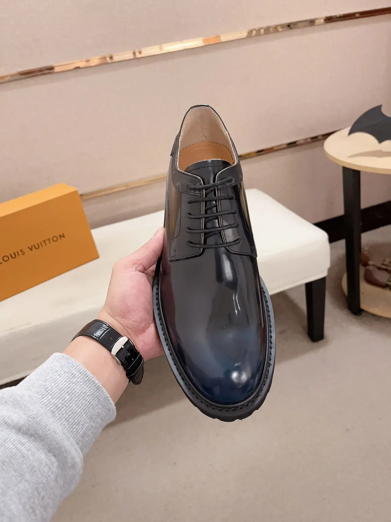 Louis Vuitton Navy Black Glossy Patent-Like Leather Cap-Toe Construction Oxford Shoes 5
