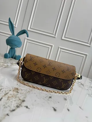 Louis Vuitton Pochette Metis Marron Beige Deux Tons Monogramme Toile Fermeture à rabat supérieur Sac messager 2