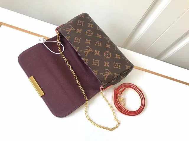 Louis Vuitton Pochette Metis Marron Doré Monogram Toile Enduite Turn-Lock Chaîne Sac 4