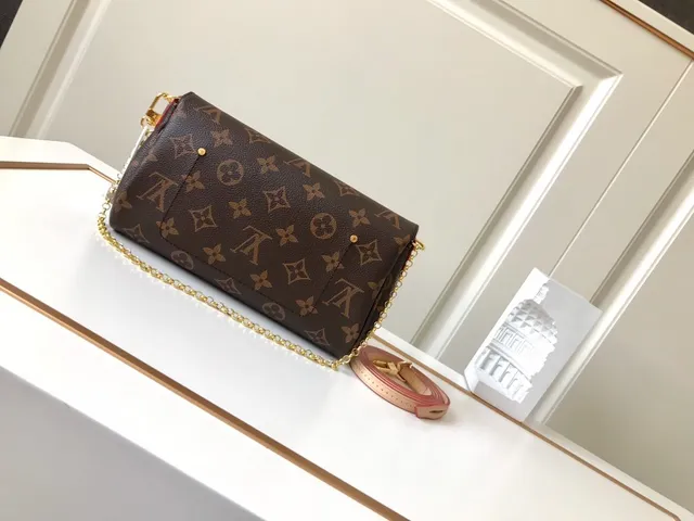Louis Vuitton Pochette Metis Marron Doré Monogram Toile Enduite Turn-Lock Chaîne Sac 7