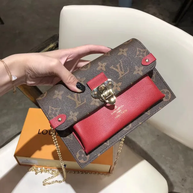 Louis Vuitton Pochette Metis Marron Rouge Monogramme Toile Cuir Contraste Chaîne Sac 18