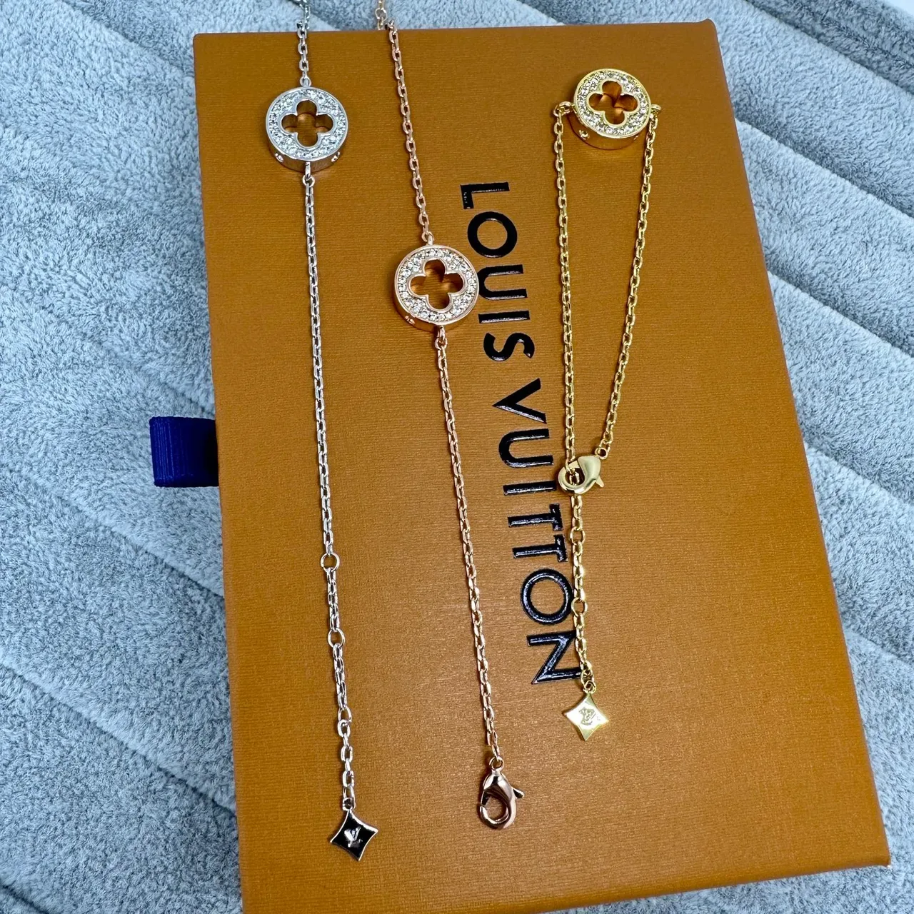 Louis Vuitton Quatrefoil Pavé Crystal Chain Necklaces 3