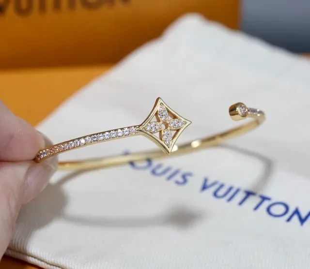 Louis Vuitton Quatrefoil Pavé Diamond Gold Tone Open Bangle Bracelet 6