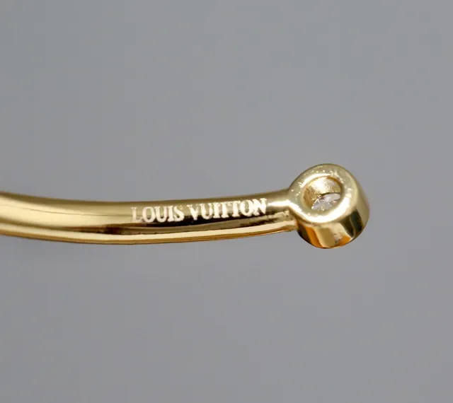 Louis Vuitton Quatrefoil Pavé Diamond Gold Tone Open Bangle Bracelet 9