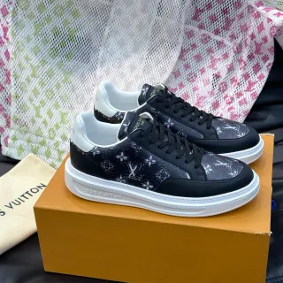 Louis Vuitton Run Away Monogram Print Negro y Blanco Zapatillas Lifestyle
