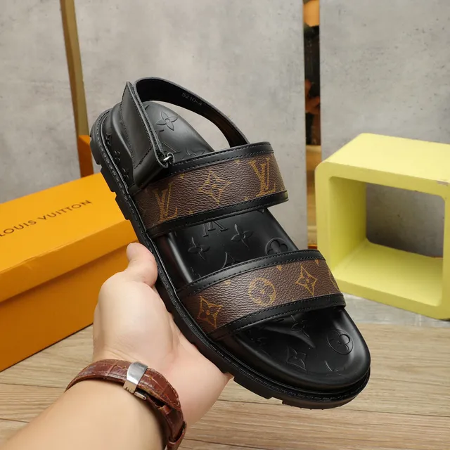 Sandales Louis Vuitton Run Away Sandales Noir Marron Sangle Monogramme Revêtue Semelle Caoutchouc Moldé Sandales Casual 4