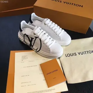 Louis Vuitton Run Away zapatillas lifestyle blancas oversized con monograma