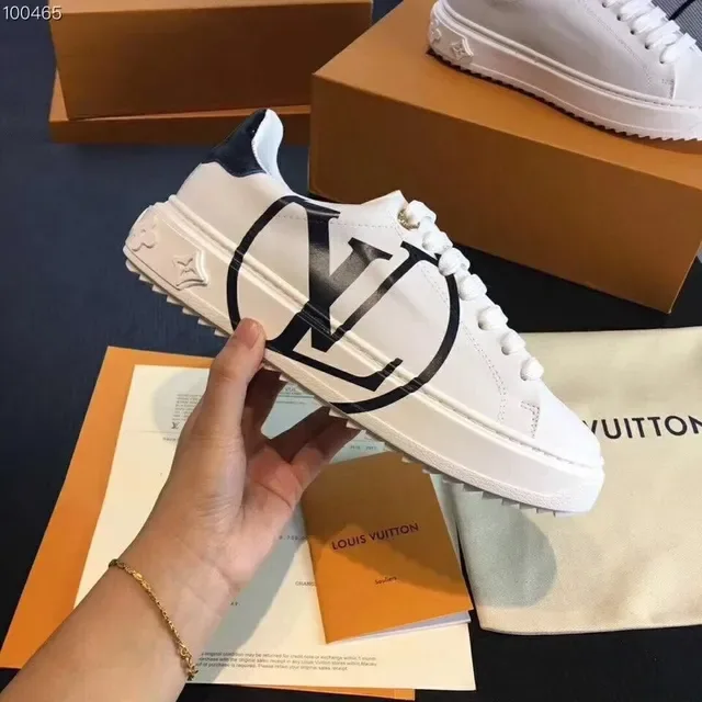 Louis Vuitton Run Away White Oversized Monogram Lifestyle Sneakers 7