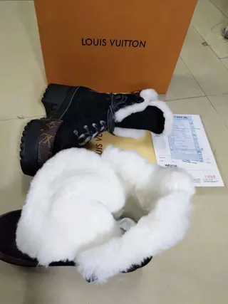 Louis Vuitton Shearling-Lined Monogram Winter Snow Boots 4