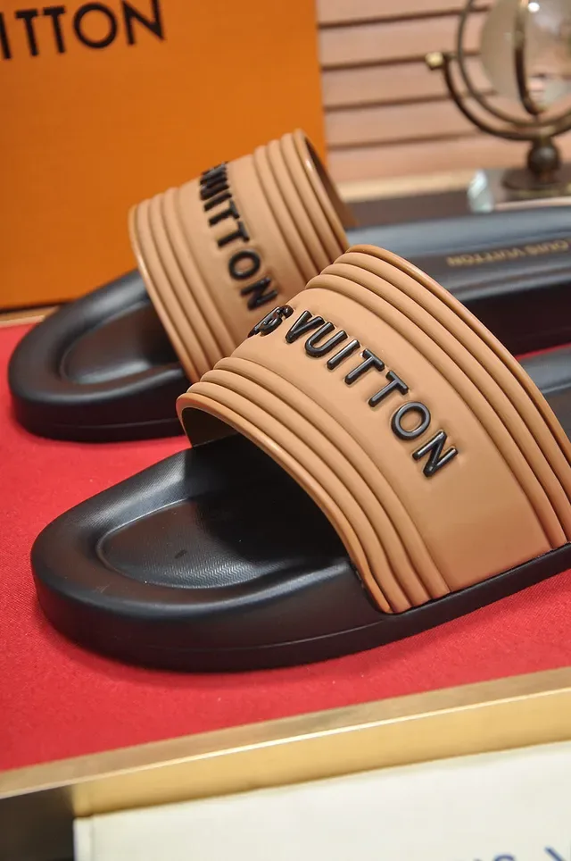 Louis Vuitton Slide Slipper Black and Tan Ribbed Strap Slippers 3